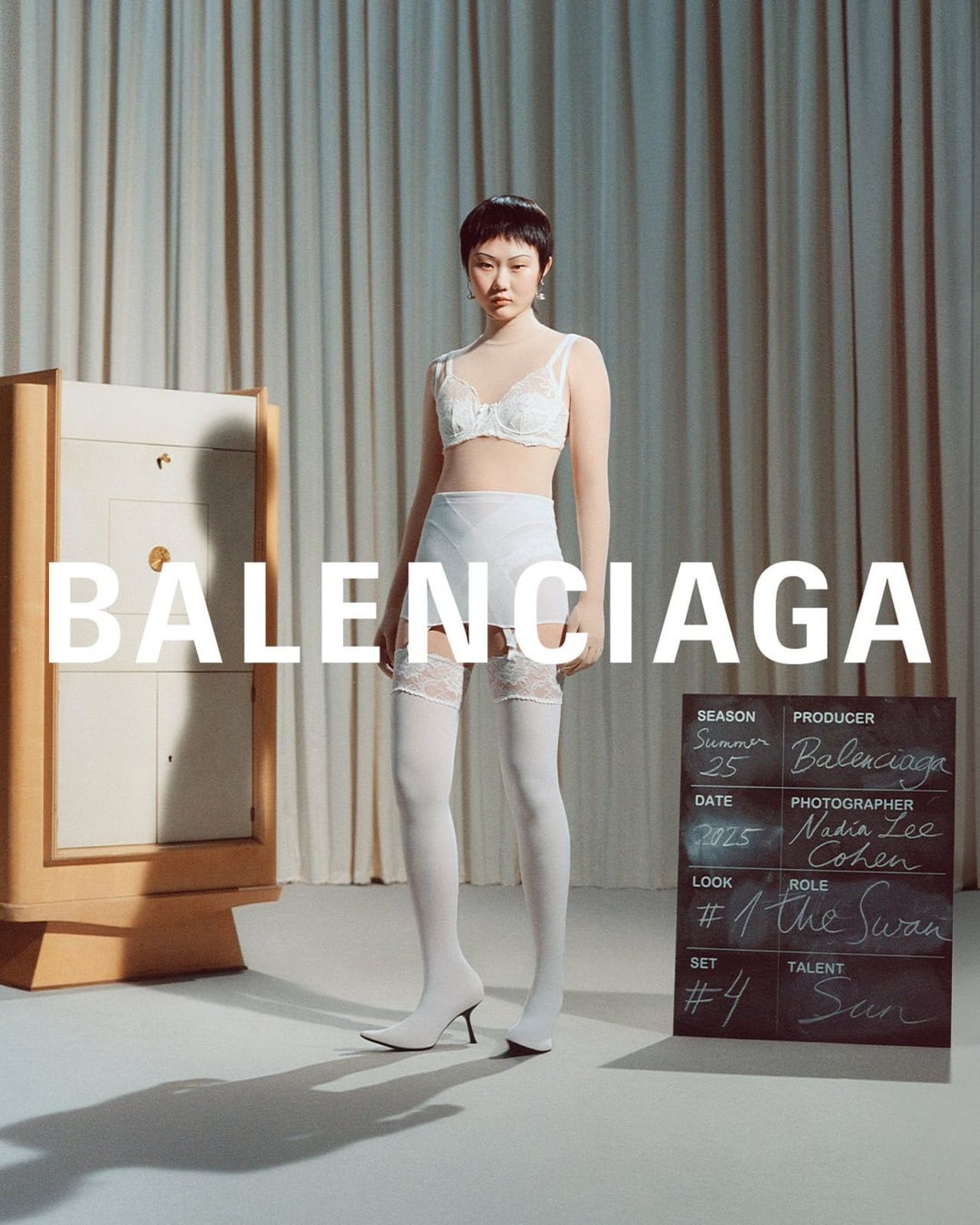 Campa&ntilde;a de verano de Balenciaga7