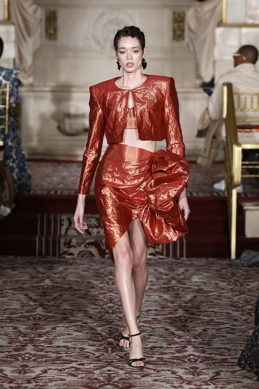 Christian Siriano con su nueva colecci&oacute;n