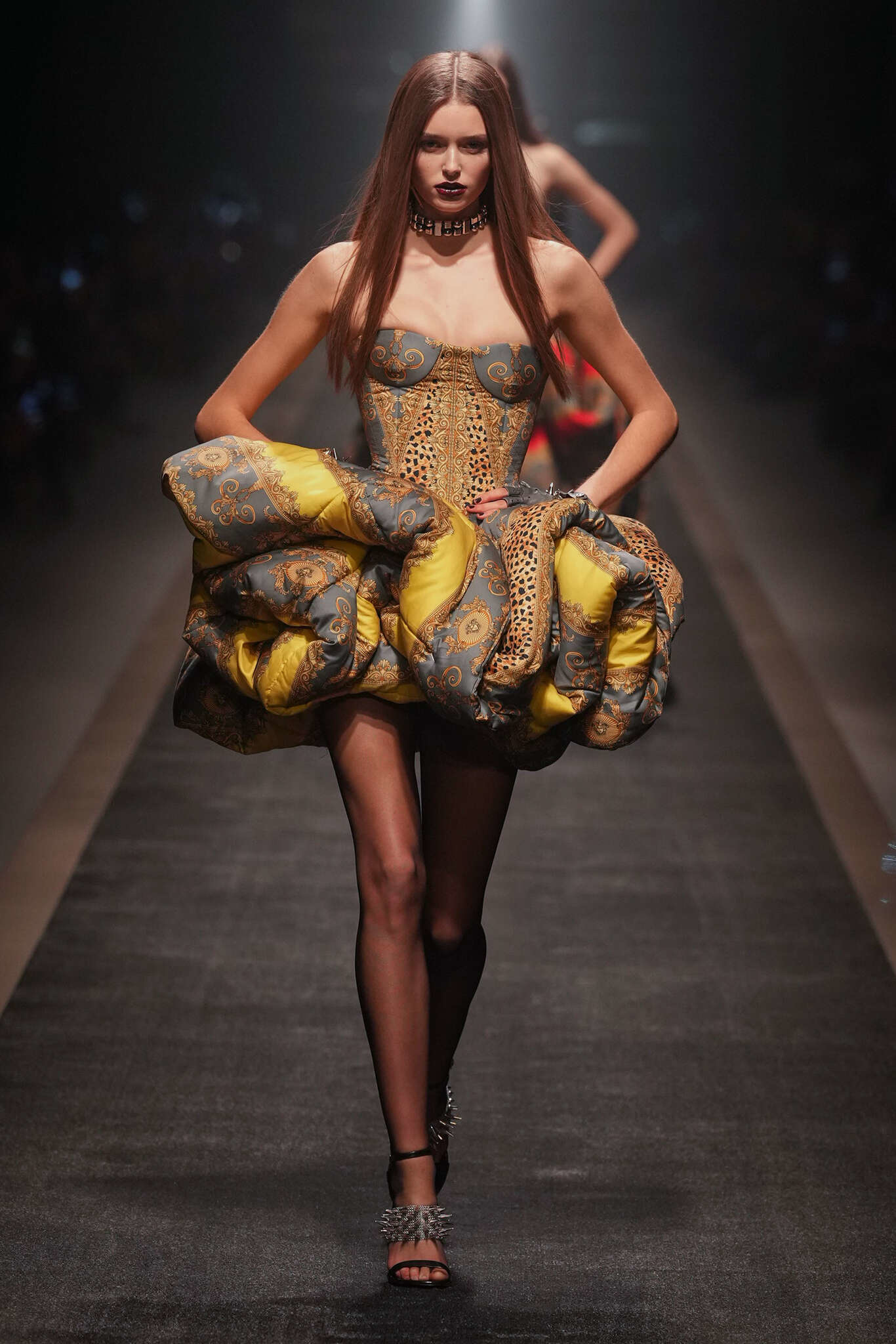 Latest=Espectáculo Versace