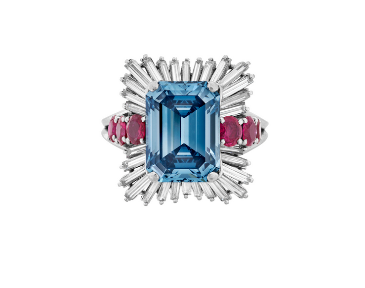 Diementos en subasta2