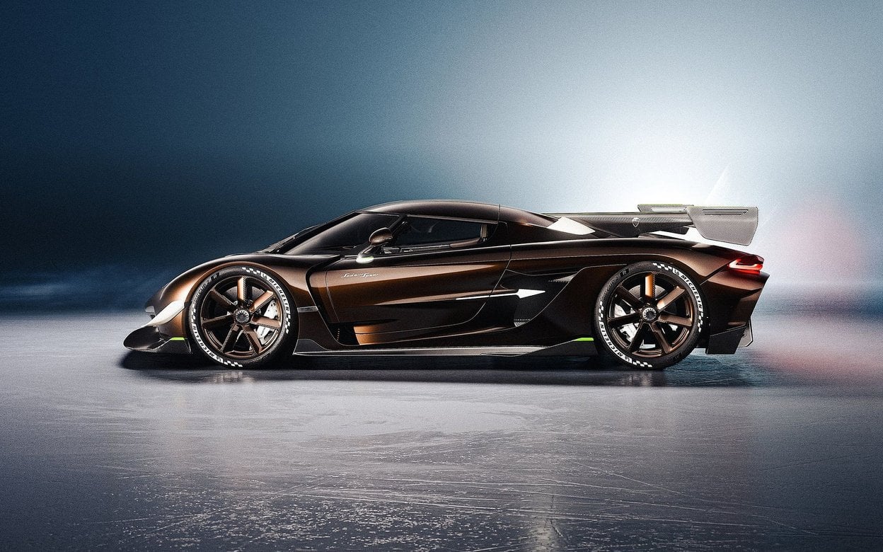 Lanza de Koenigsegg Sadair
