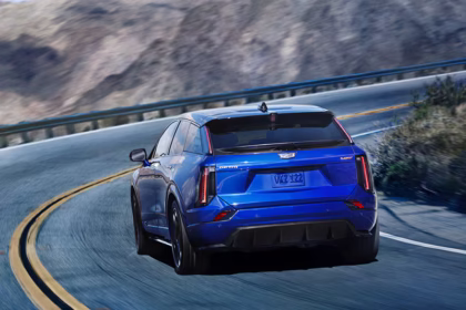 Cadillac Optiq V 2026 Lujo Eléctrico Con 519 Km Bajo El Capó