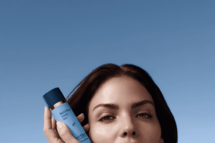 Mystro Revive Renewing Serum Una Nueva Era en el Cuidado de la Piel Durante la Menopausia