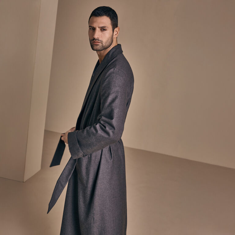 Bata Premium para Hombre