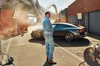 Brad Pitt y Mercedes Amg